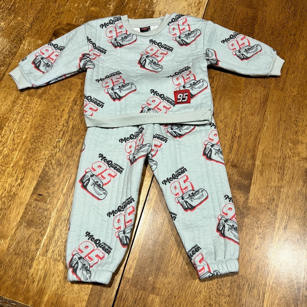 Disney Pixar Cars Lightning McQueen 2-Piece Quilted Jogger Set Toddler Size 2T